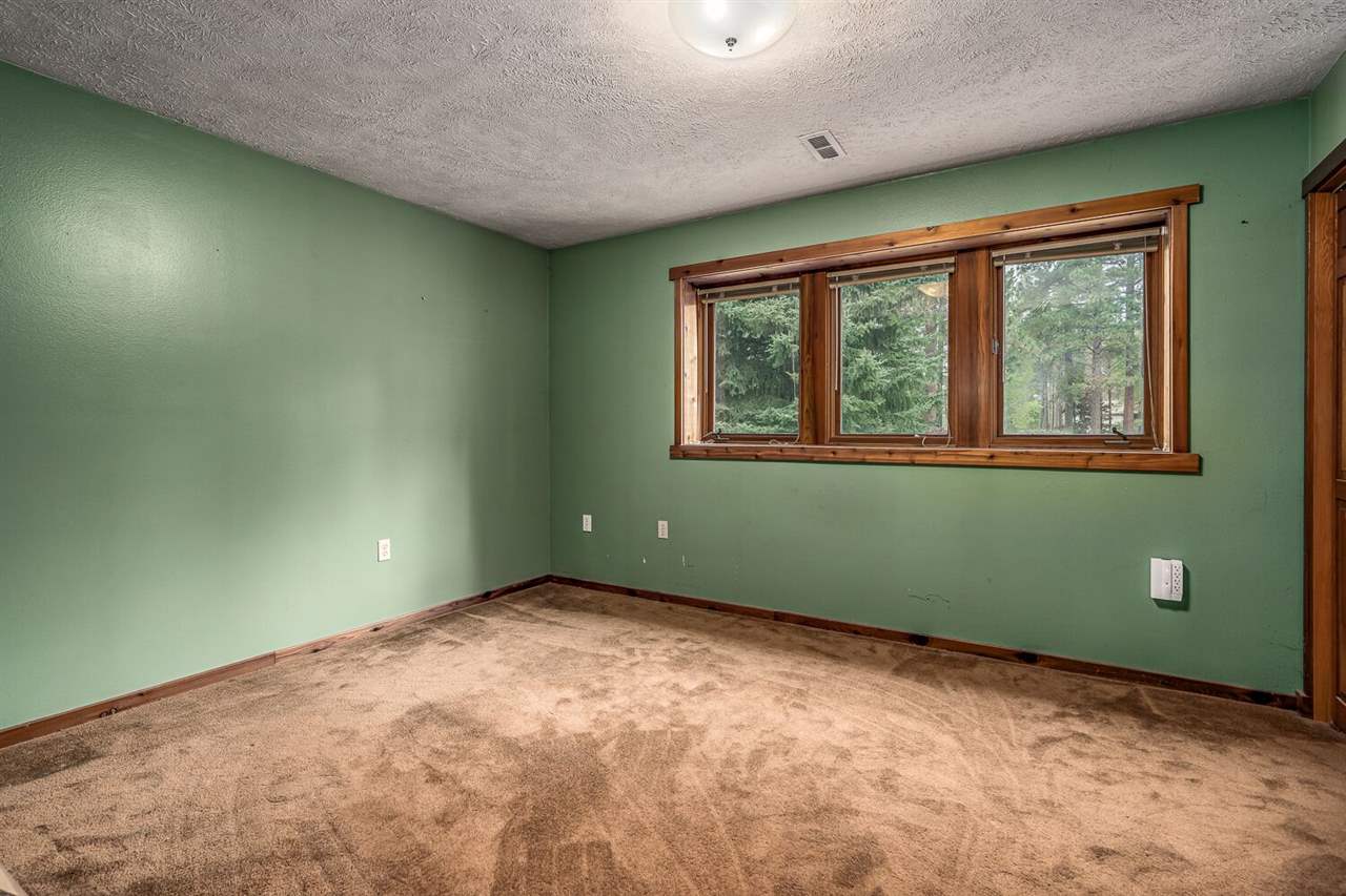 4606 East Silver Pine Road Colbert, WA 99005 - Photo 14 of 25