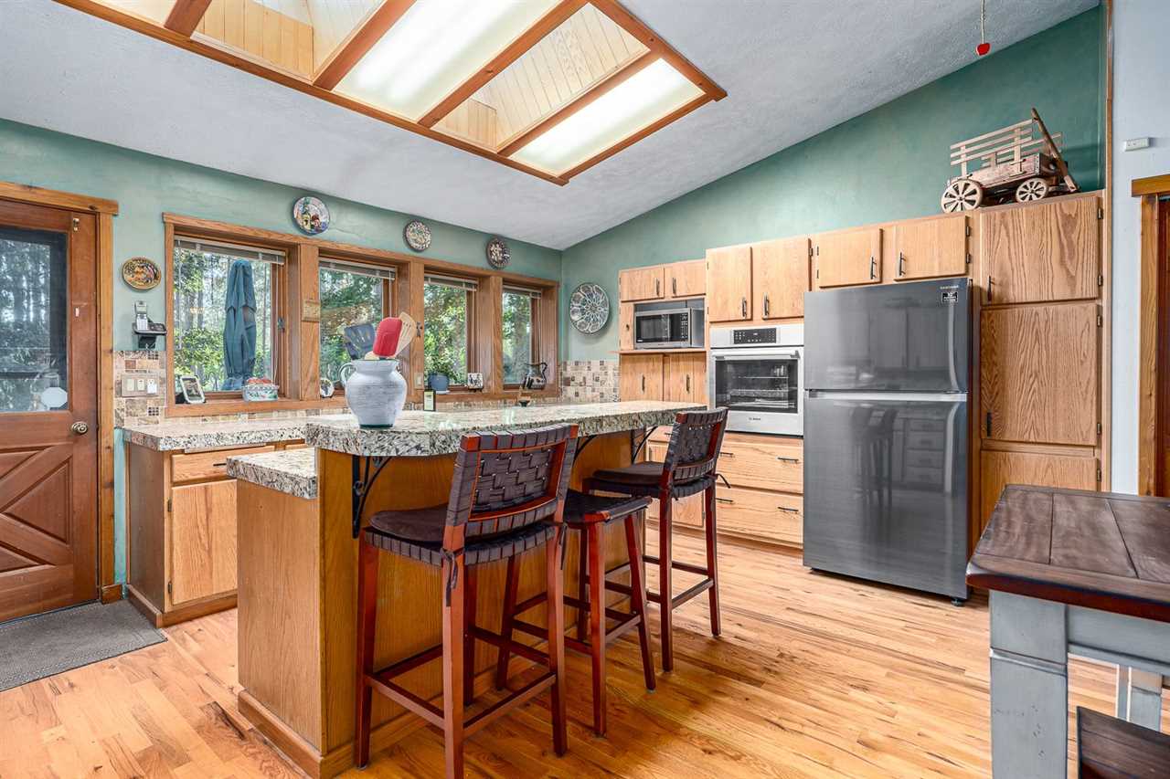 4606 East Silver Pine Road Colbert, WA 99005 - Photo 8 of 25