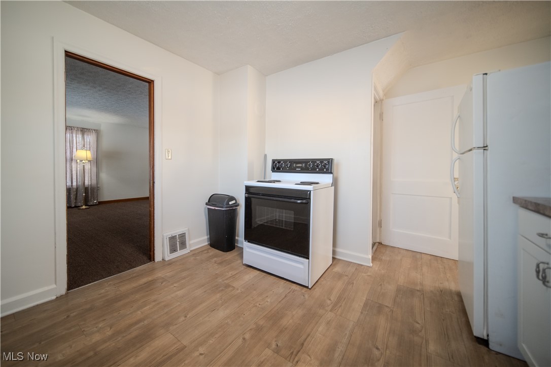 1298 Aberagg Road Atwater, OH 44201 - Photo 6 of 23 Gallery Image 6