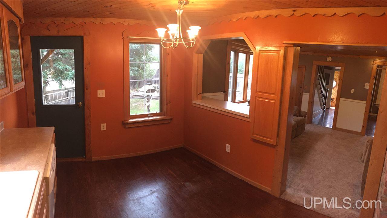 426 West Division Street Ishpeming, MI 49849 - Photo 10 of 30