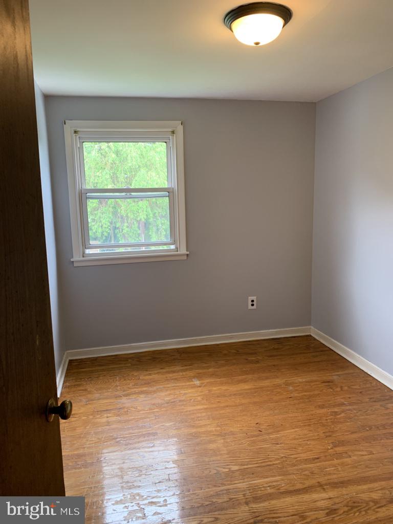 123 Beechwood Road Brookhaven, PA 19015 - Photo 12 of 15 Gallery Image 12