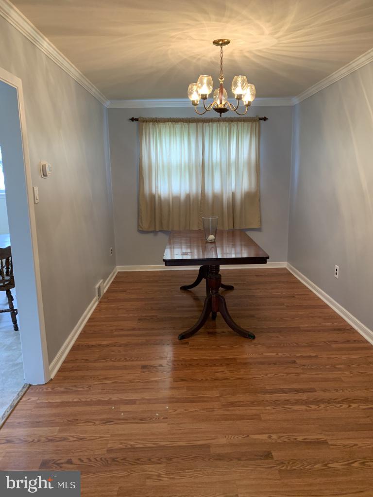 123 Beechwood Road Brookhaven, PA 19015 - Photo 5 of 15 Dining Room