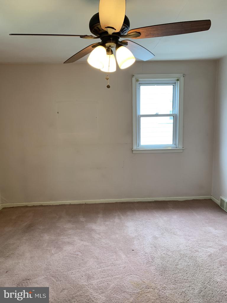 123 Beechwood Road Brookhaven, PA 19015 - Photo 8 of 15 Bedroom 1