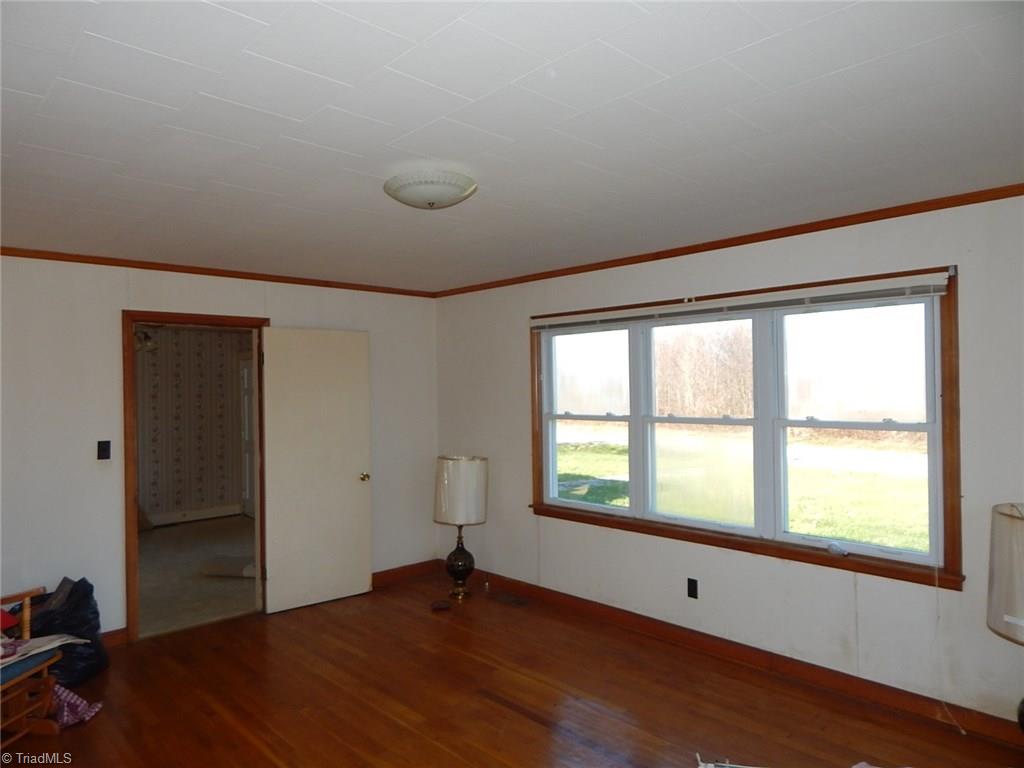 798 Little Elkin Church Road Ronda, NC 28670 - Photo 5 of 14 Gallery Image 5