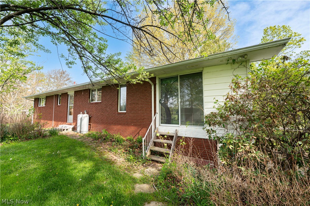 12310 Huntoon Road Painesville, OH 44077 - Photo 43 of 48 Back view of this sharp brick ranch