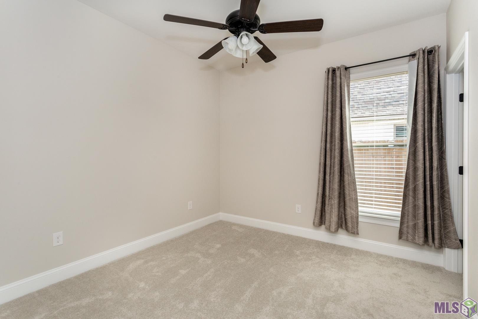 6356 Lake Edge Drive Baton Rouge, LA 70820 - Photo 12 of 21