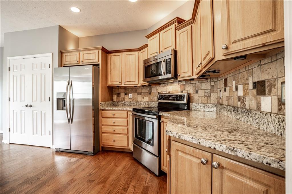 3398 Foster Ridge Lane Carmel, IN 46033 - Photo 13 of 31 Gallery Image 13