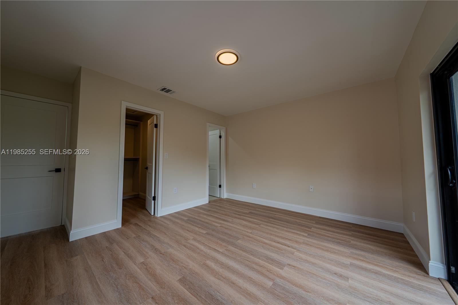 370 Flagami Boulevard Miami, FL 33144 - Photo 14 of 67