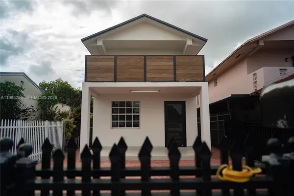 $829,000 | 370 Flagami Boulevard, Miami, FL 33144