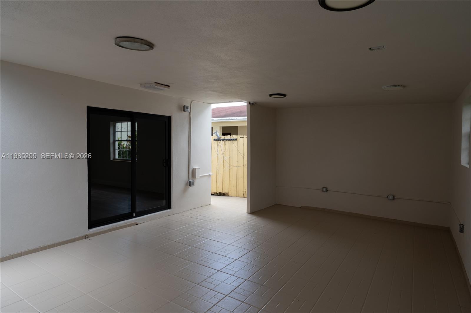 370 Flagami Boulevard Miami, FL 33144 - Photo 38 of 67 an empty room with closet