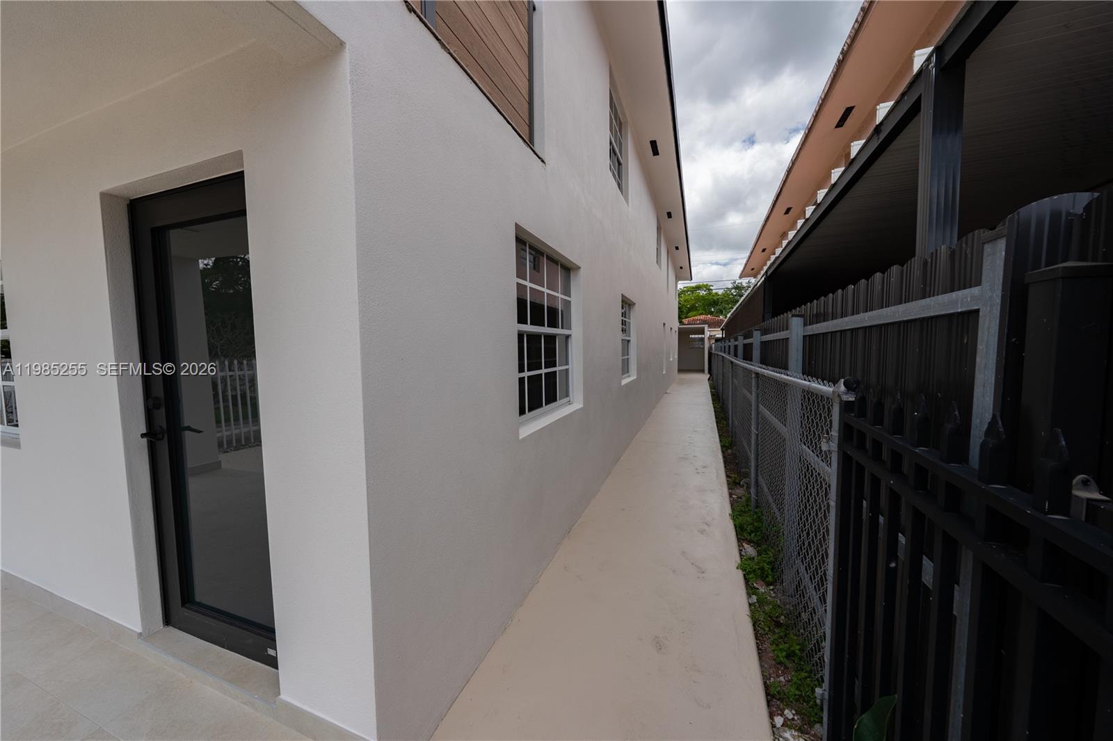 370 Flagami Boulevard Miami, FL 33144 - Photo 41 of 57