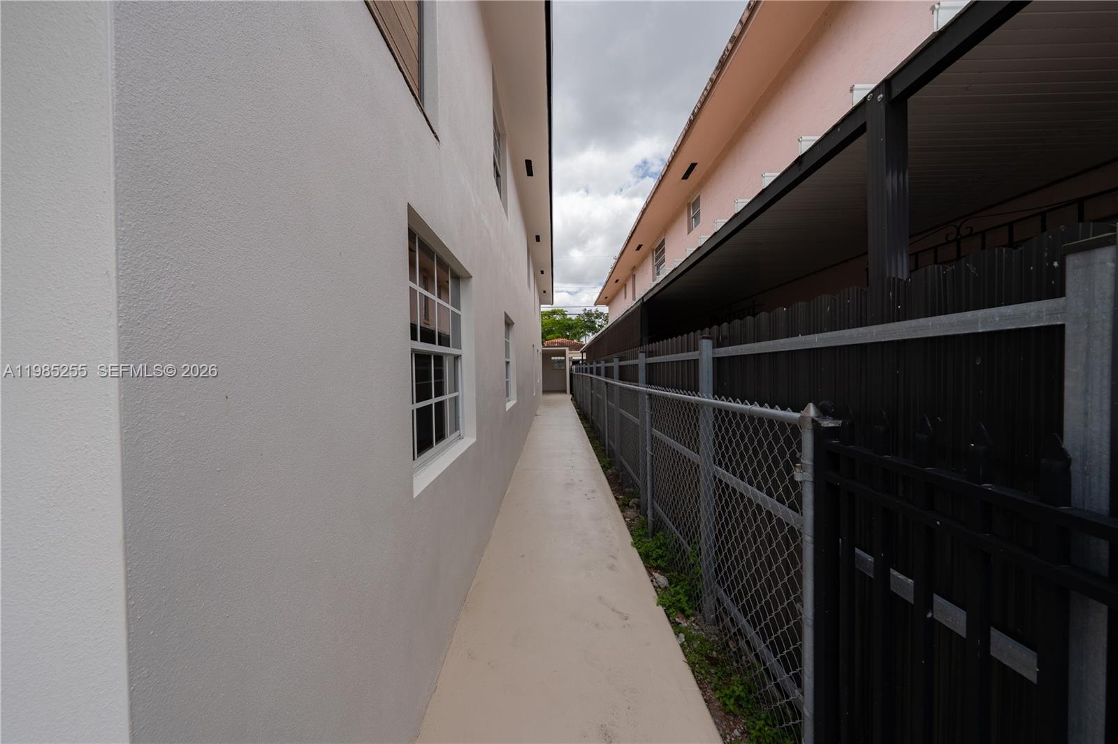 370 Flagami Boulevard Miami, FL 33144 - Photo 45 of 57 a view of entryway