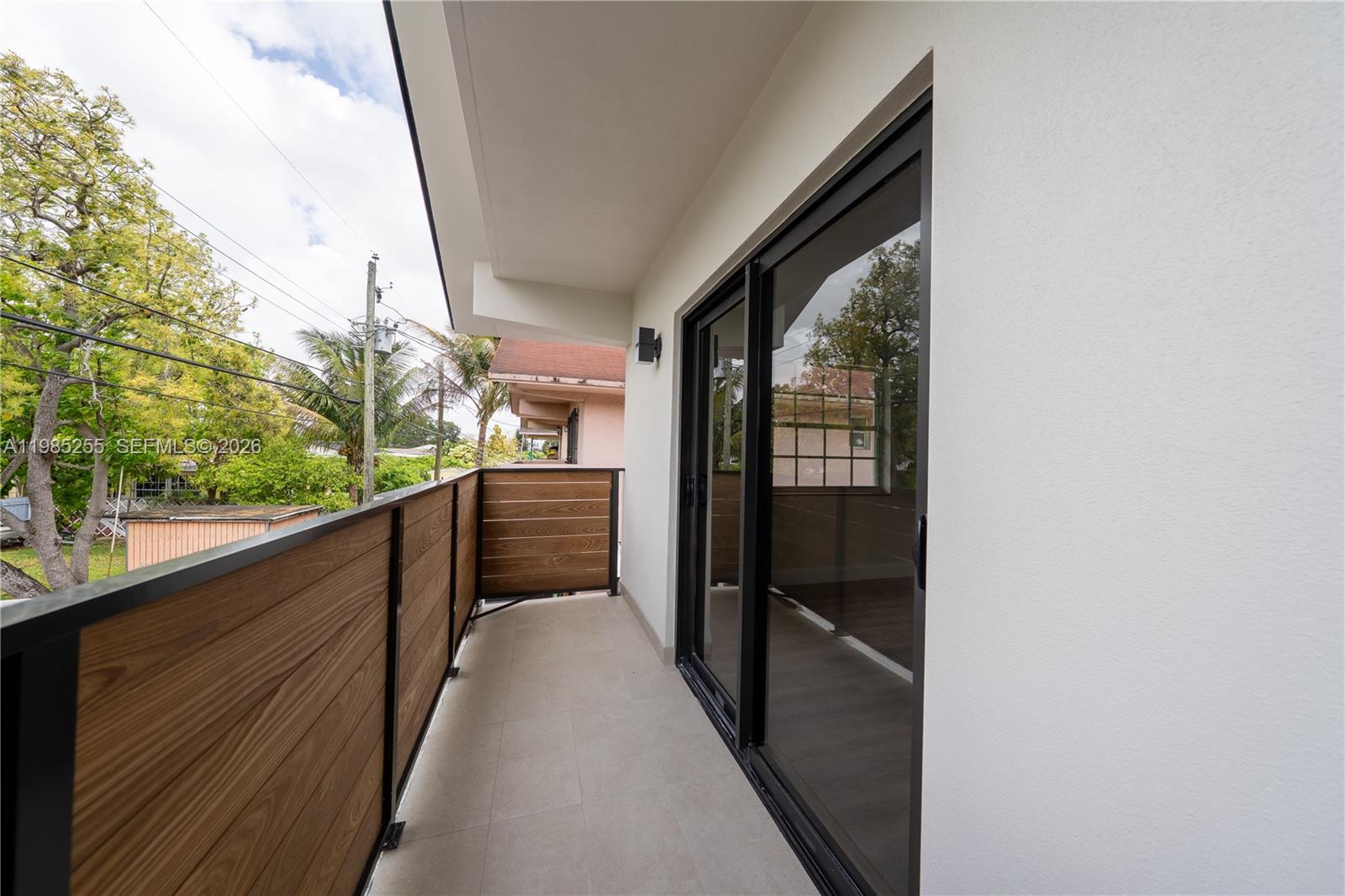370 Flagami Boulevard Miami, FL 33144 - Photo 9 of 67