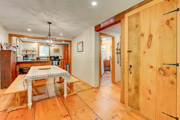 $475,000 | 464 Town Hall Road, Bartlett, NH 03845