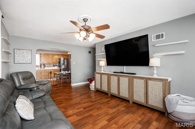 $235,000 | 808 East Birch Street, New Baden, IL 62265