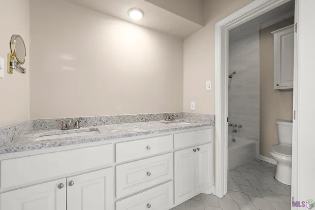 $299,900 | 12526 Beldart Court, Baton Rouge, LA 70816