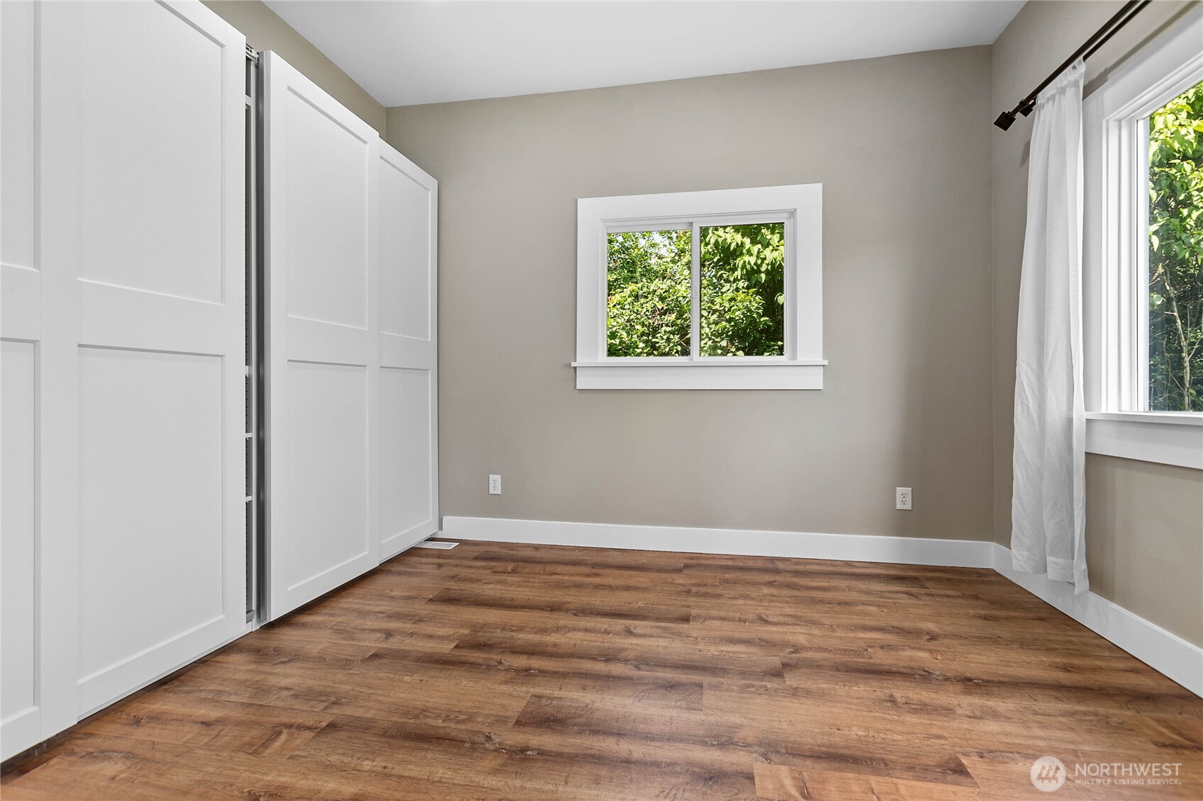 551 East Smith Road Bellingham, WA 98226 - Photo 16 of 39