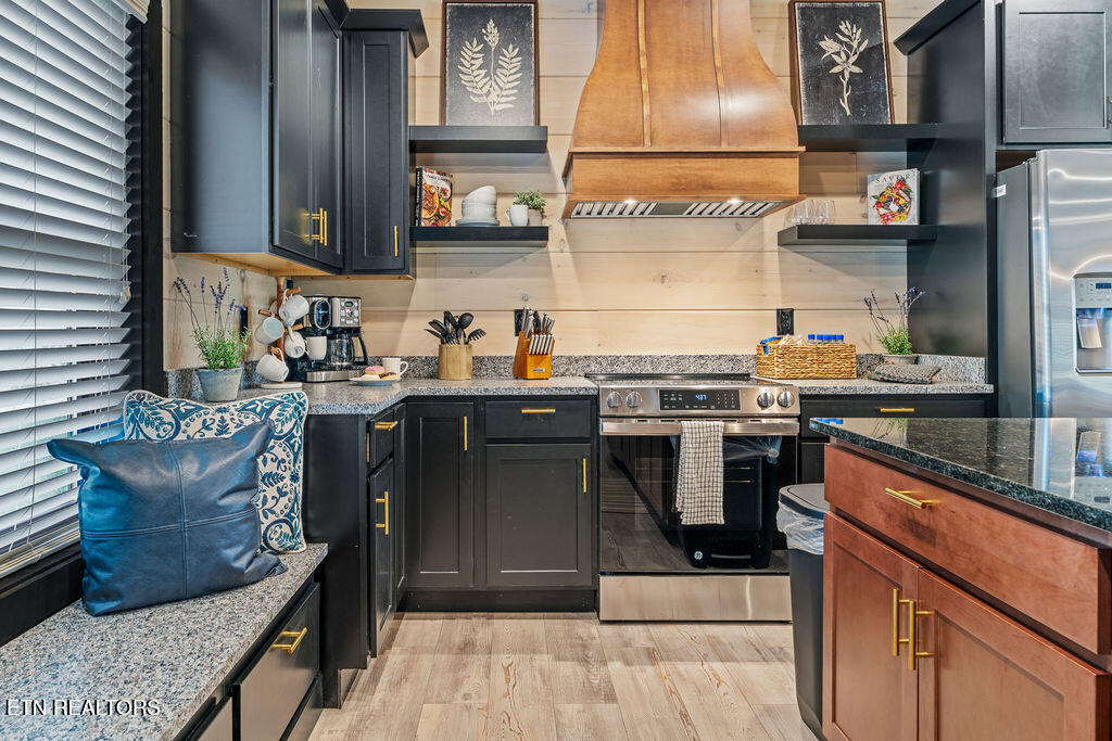 309 Rambling Crk Way, Unit LOT123R Sevierville, TN 37862 - Photo 6 of 59 8