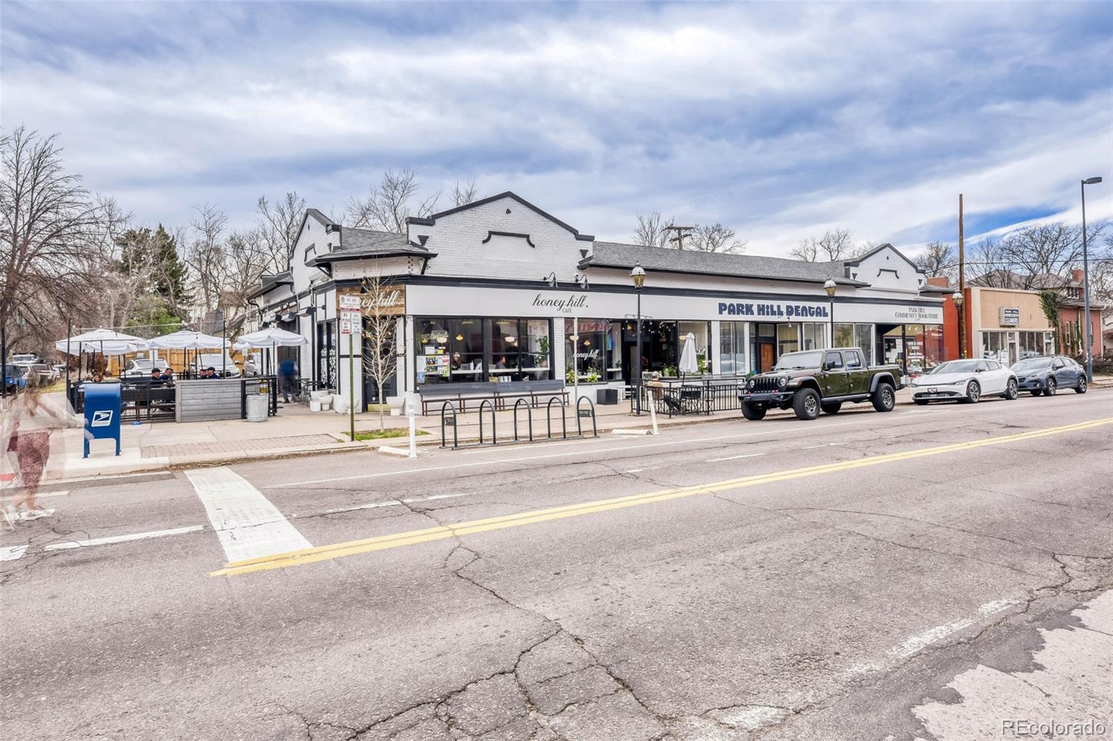2520 North Locust Street Denver, CO 80207 - Photo 31 of 39 a view of the street and houses