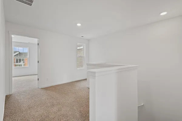 $249,990 | 535 Cressmoor Boulevard, Hobart, IN 46342