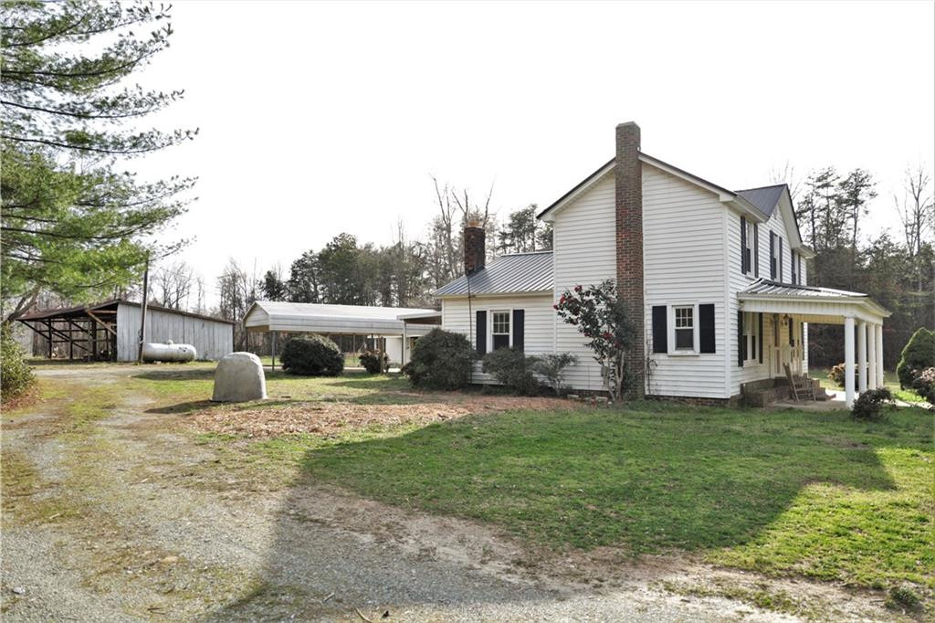 488 Baynes Road Burlington, NC 27217 - Photo 3 of 21 Gallery Image 3