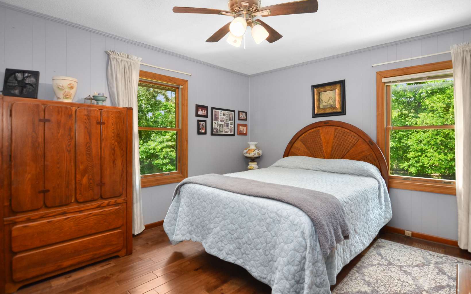 2850 Appalachian Highway Blue Ridge, GA 30513 - Photo 19 of 30 a bedroom with bed and window