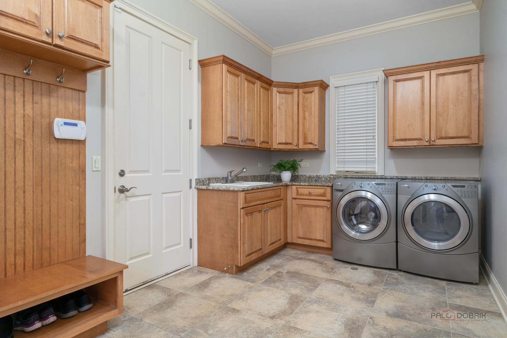 435 Winfield Lane Inverness, IL 60010 - Photo 30 of 77 Gallery Image 30