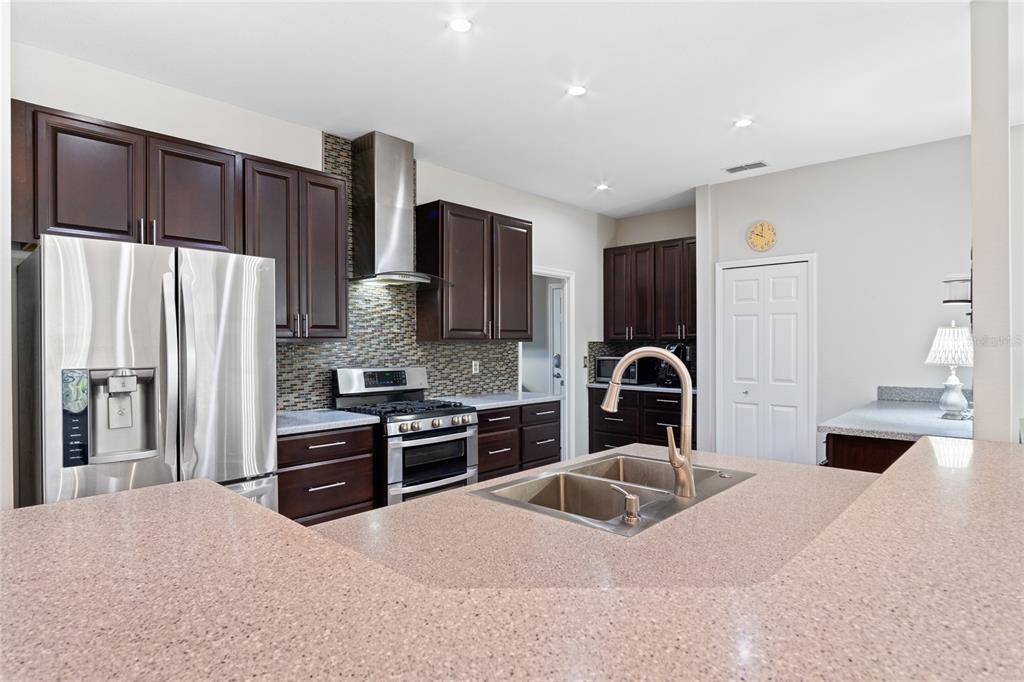 218 Towhee Road Winter Haven, FL 33881 - Photo 13 of 49