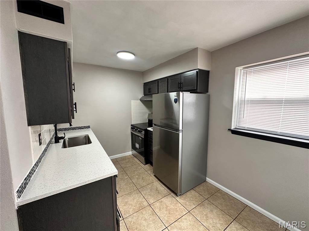 6714 Colony Acres Drive St. Louis, MO 63123 - Photo 4 of 8