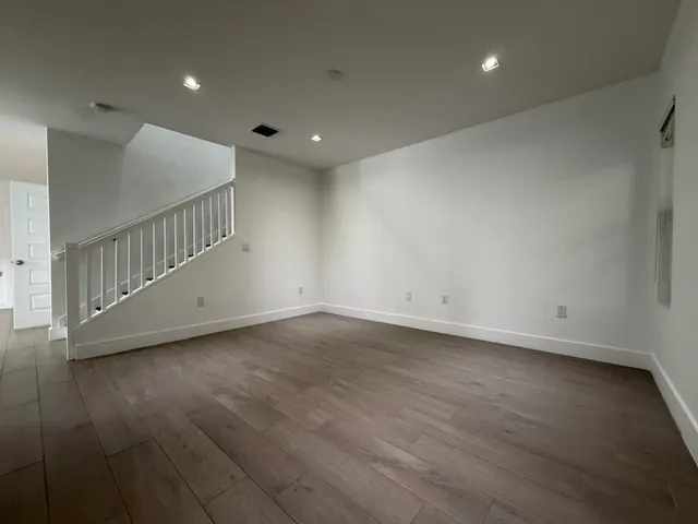 $3,500 | 329 Bella Sol Way, West Palm Beach, FL 33406