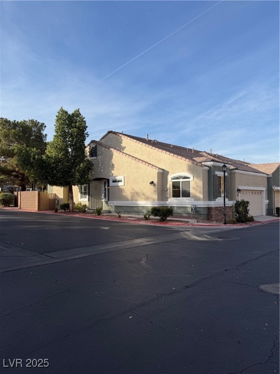 985 Prestwick Street Las Vegas, NV 89145 - Photo 2 of 3