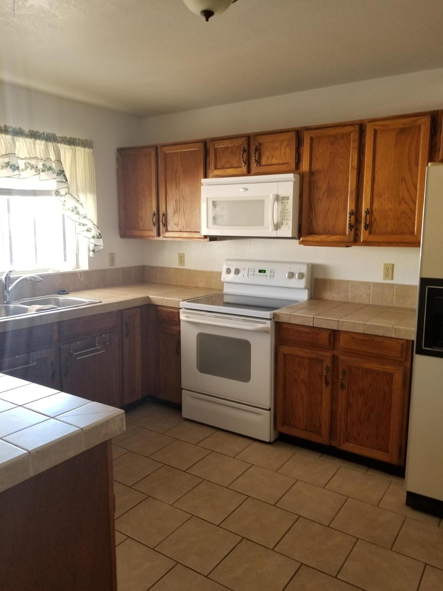 7900 North Oldfather Road Tucson, AZ 85741 - Photo 15 of 40