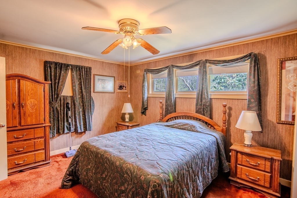 1063 Lebanon Hill Road Southbridge, MA 01550 - Photo 18 of 28
