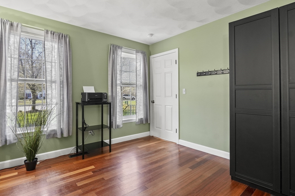 15 Whitewood Circle Amesbury, MA 01913 - Photo 14 of 40