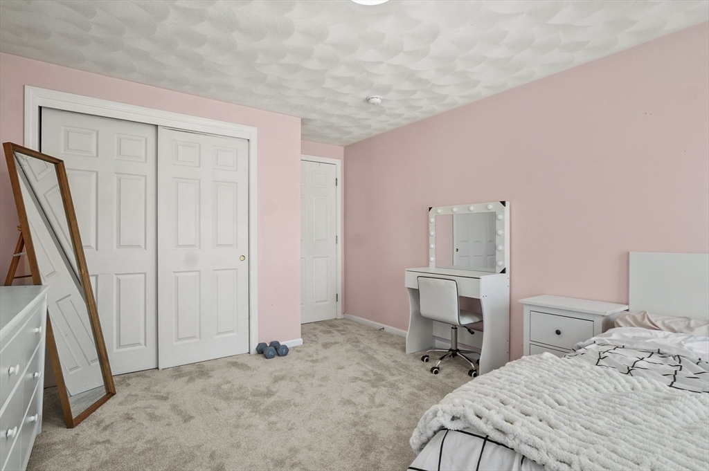 15 Whitewood Circle Amesbury, MA 01913 - Photo 23 of 40