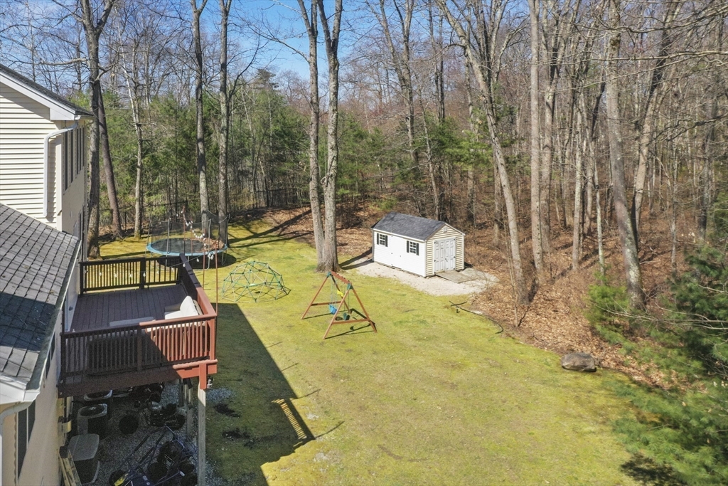 15 Whitewood Circle Amesbury, MA 01913 - Photo 34 of 40