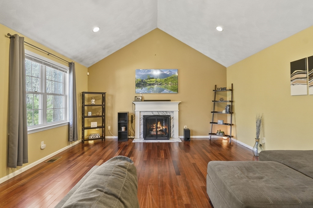 15 Whitewood Circle Amesbury, MA 01913 - Photo 6 of 40