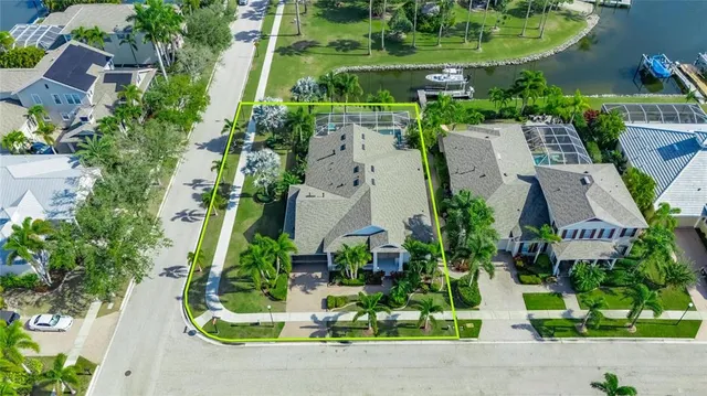 $990,000 | 5517 Merritt Island Drive, Apollo Beach, FL 33572