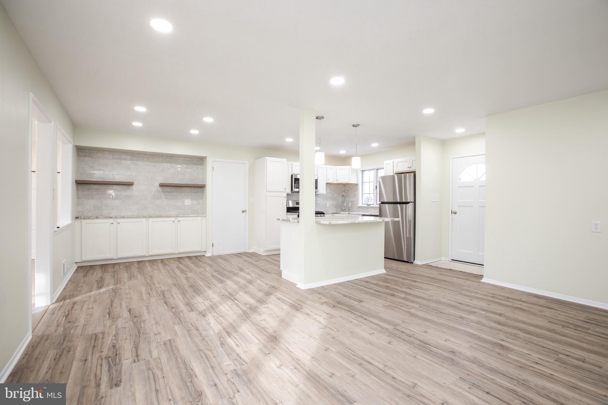 21 Rolling Lane Hamilton, NJ 08690 - Photo 16 of 40