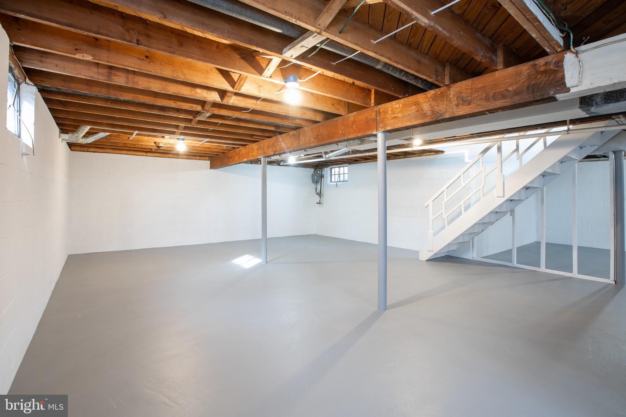 21 Rolling Lane Hamilton, NJ 08690 - Photo 30 of 40 a view of a room with an empty space