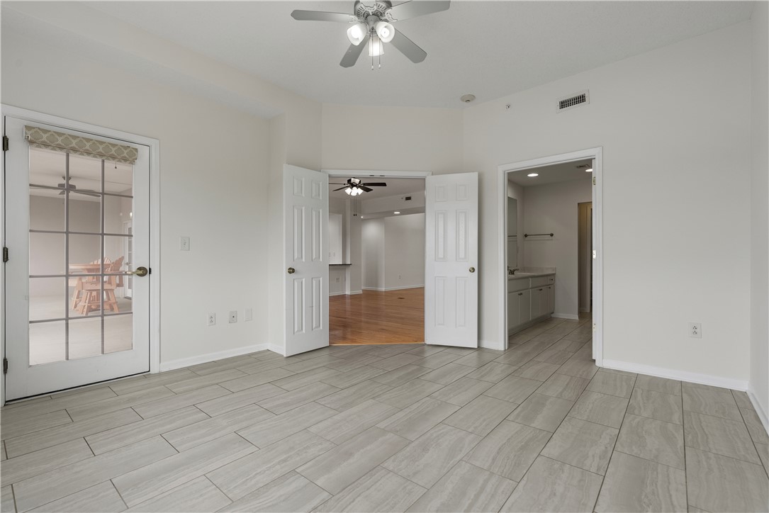 849 Tiger Boulevard, Unit 303 Clemson, SC 29631 - Photo 17 of 46