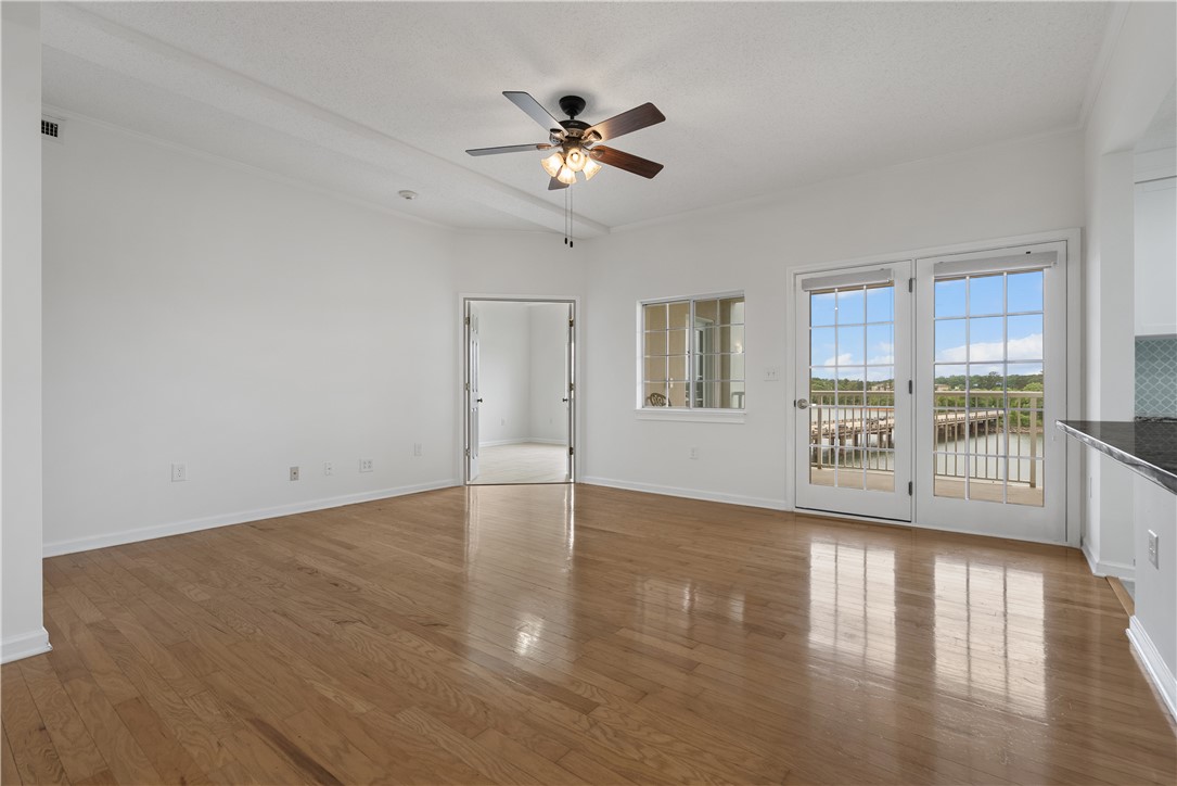849 Tiger Boulevard, Unit 303 Clemson, SC 29631 - Photo 4 of 46