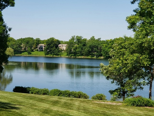 640 Old Barn Road, Unit C Lake Barrington, IL 60010 - Photo 45 of 47