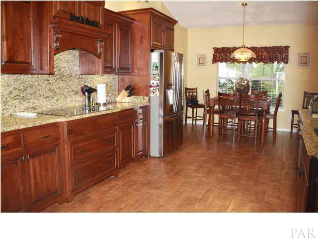 2387 Tuttle Road Cantonment, FL 32533 - Photo 11 of 25 Gallery Image 11