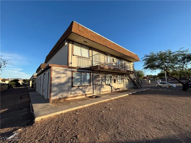 $1,095 | 155 Westminster Way, Unit B, Henderson, NV 89015