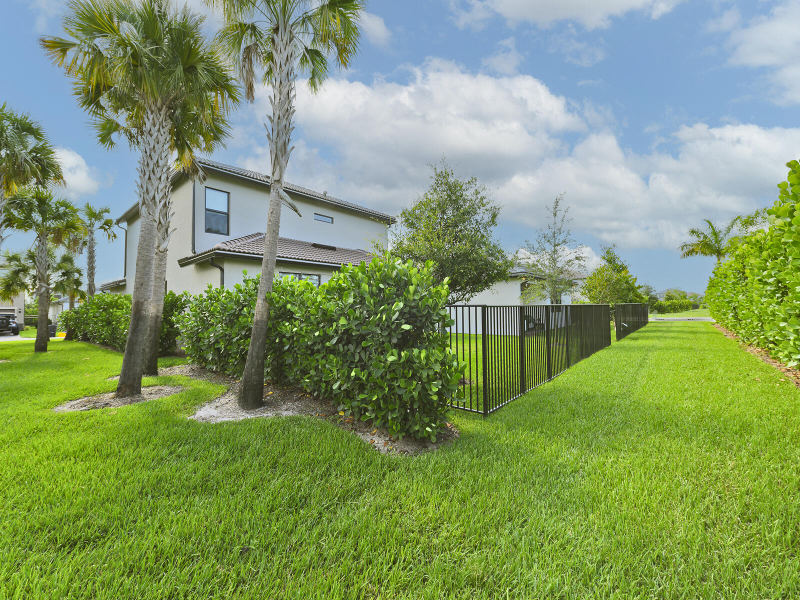 4814 Chantilly Road Lake Worth, FL 33467 - Photo 44 of 51 38-38