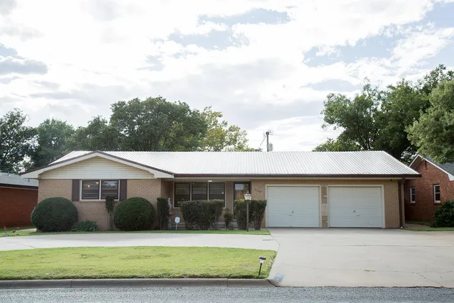 $175,000 | 1107 Ennis Street, Plainview, TX 79072