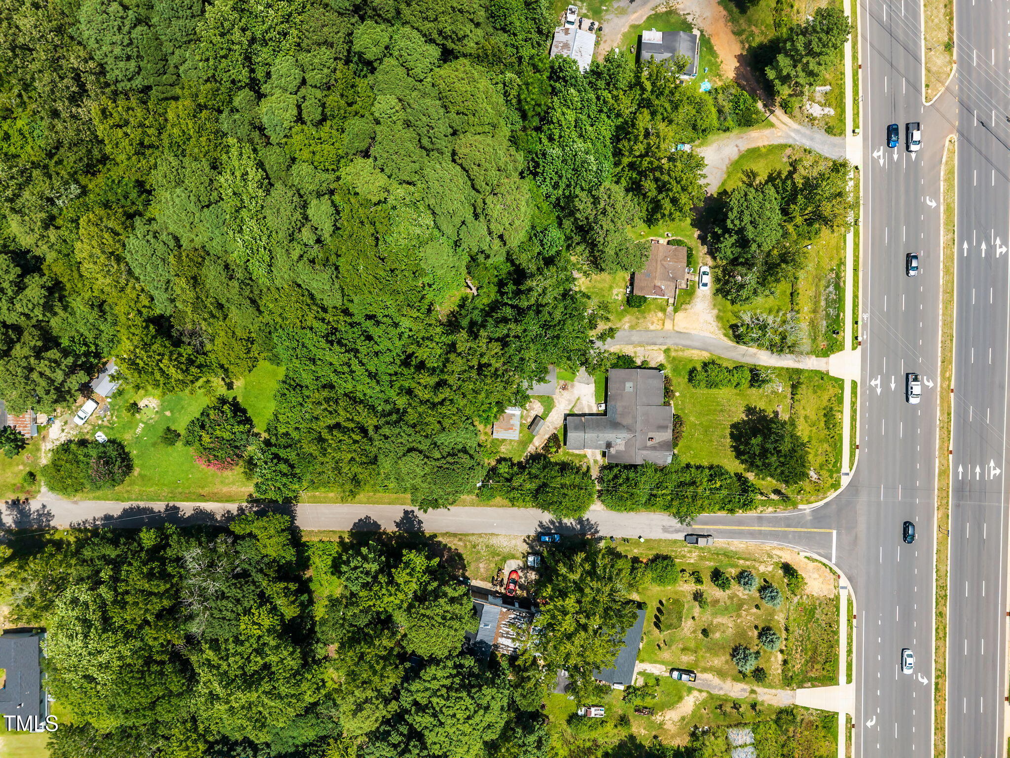 9640 Holly Springs Road Apex, NC 27539 - Photo 14 of 23 28-web-or-mls-DJI_20250717132527_0840_D