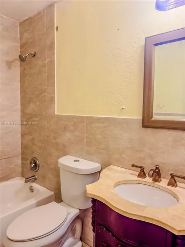 $301,000 | 906 Southwest 74th Avenue, North Lauderdale, FL 33068