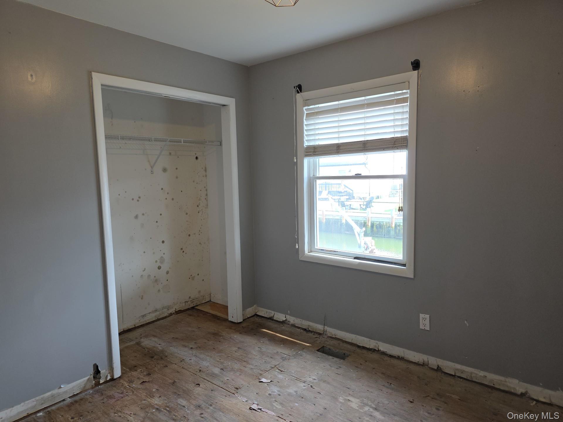 2871 Shore Road Seaford, NY 11783 - Photo 13 of 27 Gallery Image 13